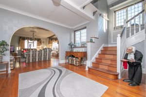 GUTTERIDGE HALL LANE- click for photo gallery